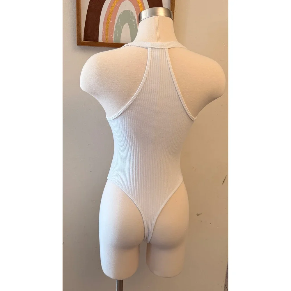 Free People Ribbed Bodysuit Womens Medium White Racerback Scoop Neck Basic